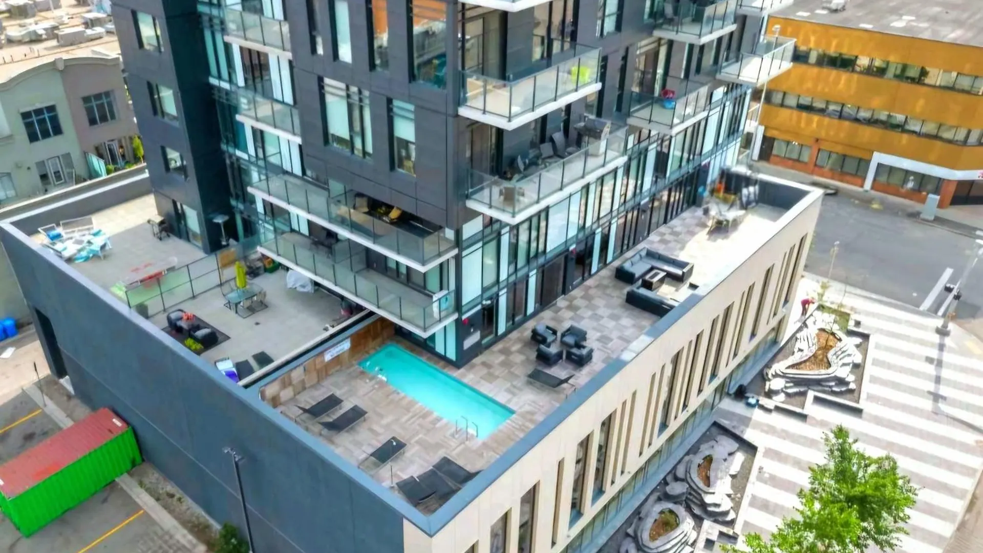 Luxurious Downtown Condo With Spectacular Views Calgary